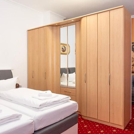 Sunny Side - Apartment By Comfort Housing Falkensee Bagian luar foto
